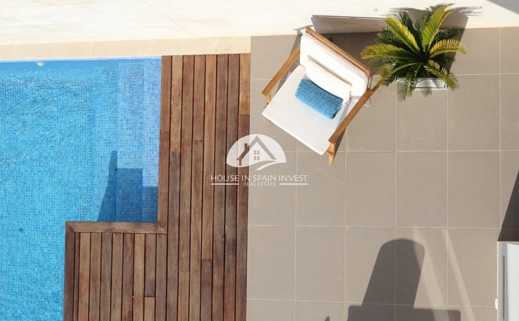 Resale - Villa - Orihuela Costa - La Zenia