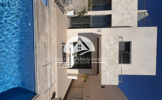 Resale - Villa - Orihuela Costa - La Zenia