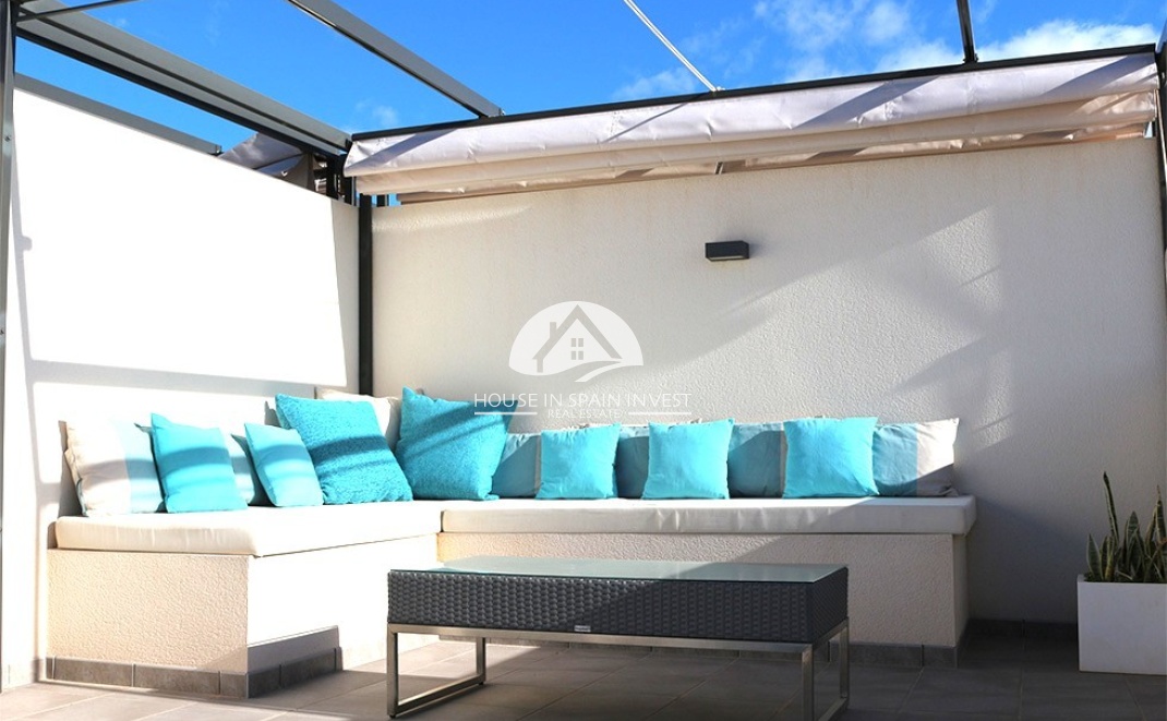 Resale - Villa - Orihuela Costa - La Zenia