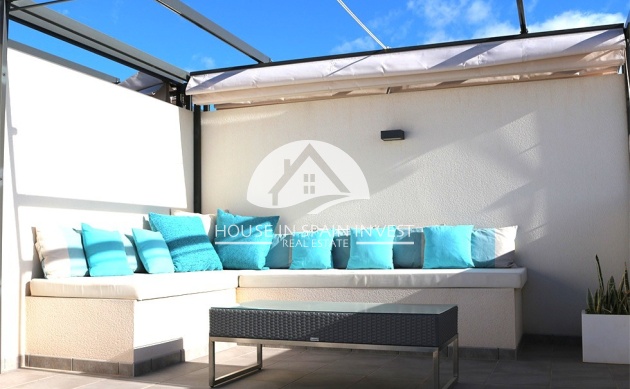 Resale - Villa - Orihuela Costa - La Zenia