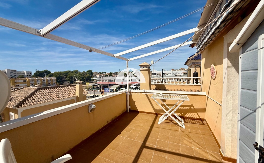 Resale - Villa - Orihuela Costa - Villamartín