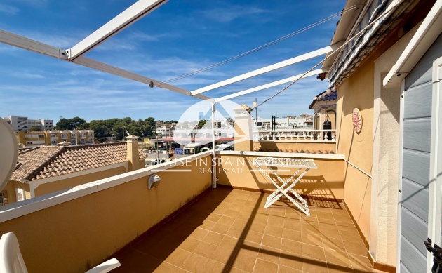 Resale - Villa - Orihuela Costa - Villamartín