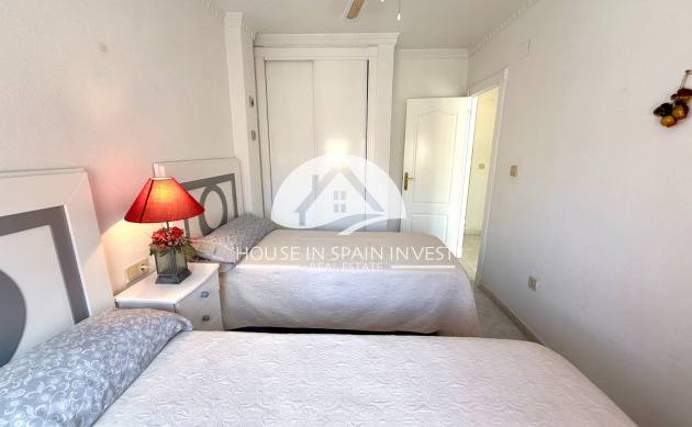 Resale - Villa - Orihuela Costa - Villamartín