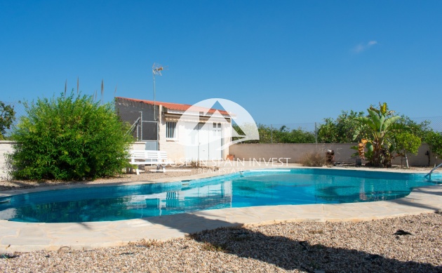 Resale - Villa - Guardamar del Segura - Guardamar - El Raso