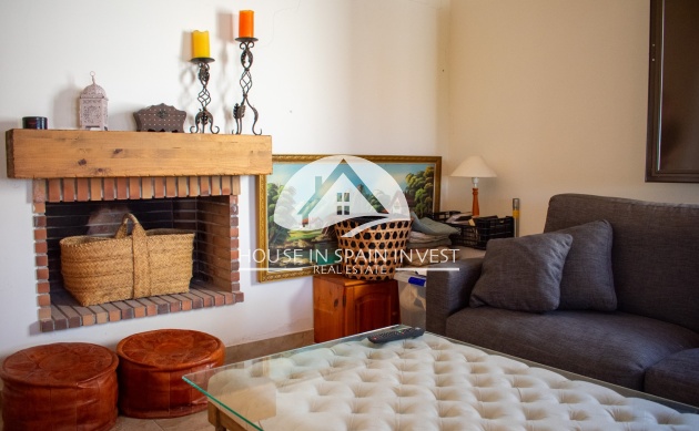 Resale - Villa - Guardamar del Segura - Guardamar - El Raso