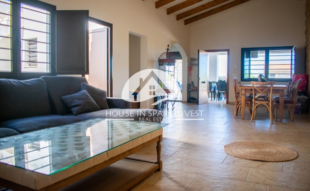 Resale - Villa - Guardamar del Segura - Guardamar - El Raso