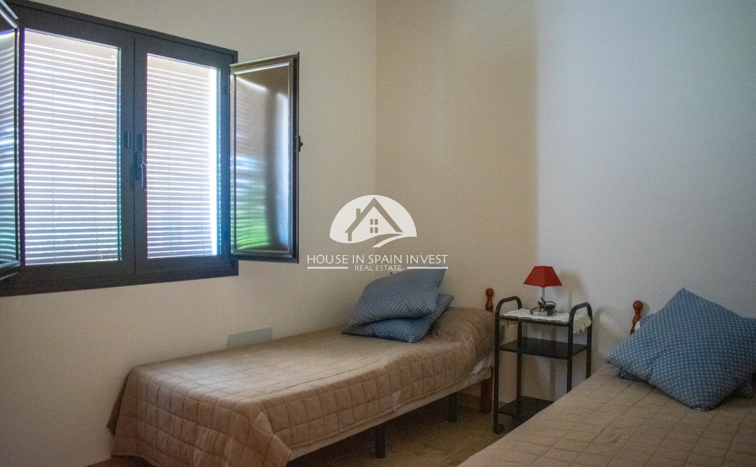 Resale - Villa - Guardamar del Segura - Guardamar - El Raso