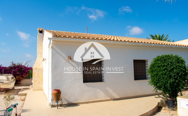 Resale - Villa - Guardamar del Segura - Guardamar - El Raso