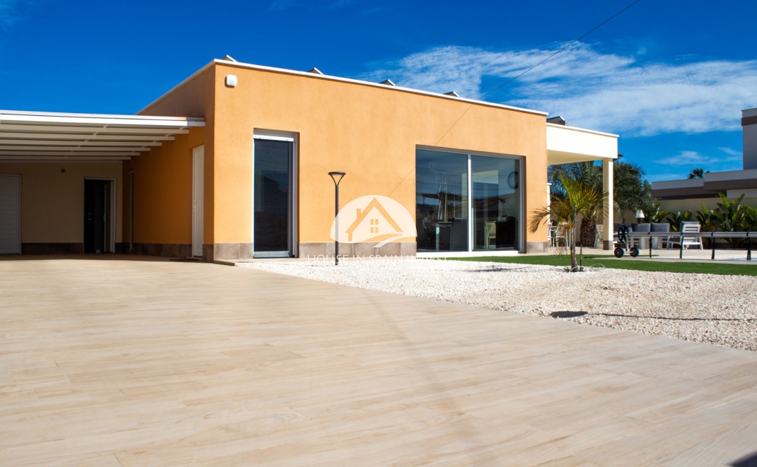 Reventa - Chalet - Torrevieja - La Siesta - El Salado -  Torreta