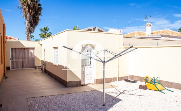 Reventa - Chalet - Torrevieja - La Siesta - El Salado -  Torreta