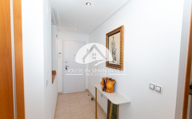 Resale - Apartment  - Orihuela Costa - Villamartín