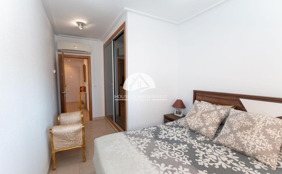 Resale - Apartment  - Orihuela Costa - Villamartín