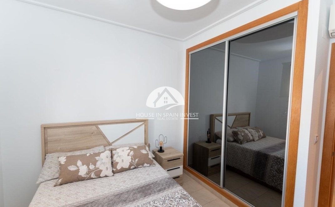 Resale - Apartment  - Orihuela Costa - Villamartín