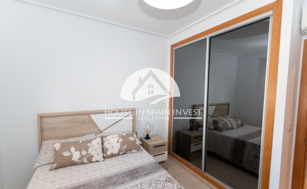Resale - Apartment  - Orihuela Costa - Villamartín