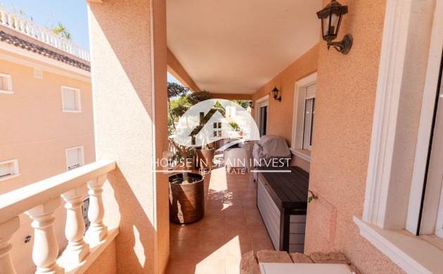 Resale - Apartment  - Orihuela Costa - Villamartín