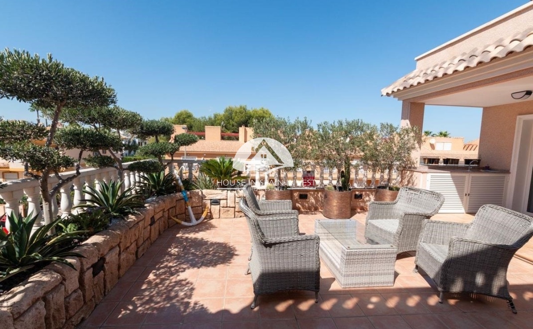 Resale - Apartment  - Orihuela Costa - Villamartín