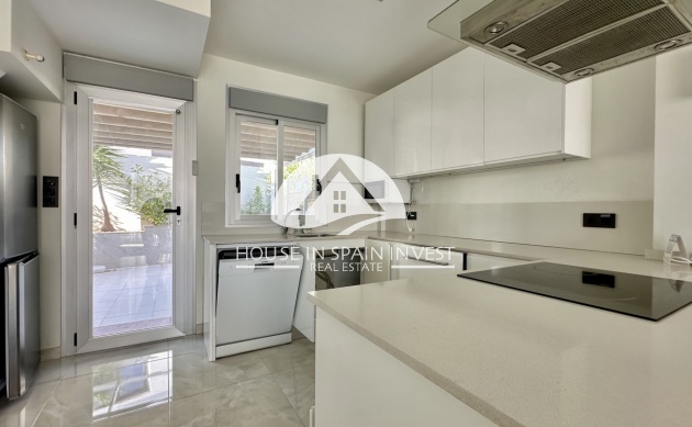 Resale - Villa - Orihuela Costa - Lomas De Cabo Roig