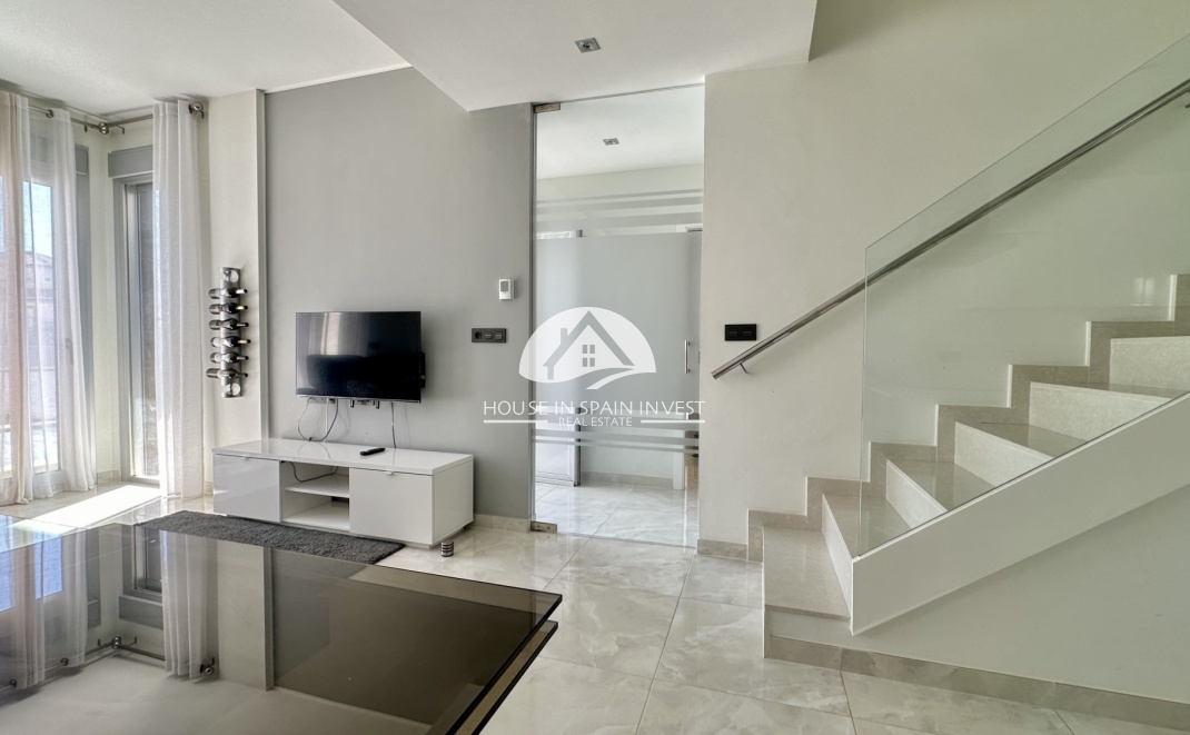 Resale - Villa - Orihuela Costa - Lomas De Cabo Roig