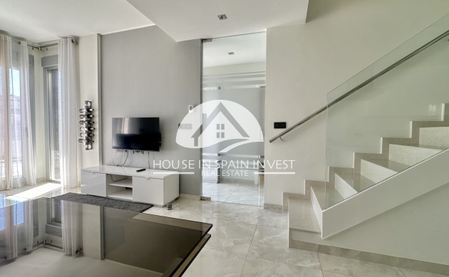 Resale - Villa - Orihuela Costa - Lomas De Cabo Roig