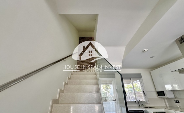 Resale - Villa - Orihuela Costa - Lomas De Cabo Roig