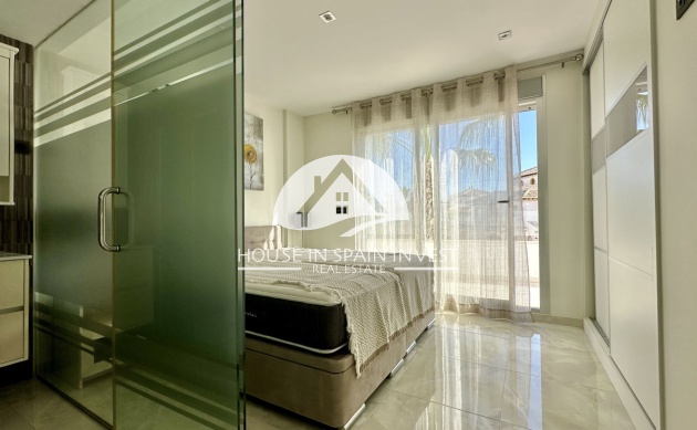 Resale - Villa - Orihuela Costa - Lomas De Cabo Roig