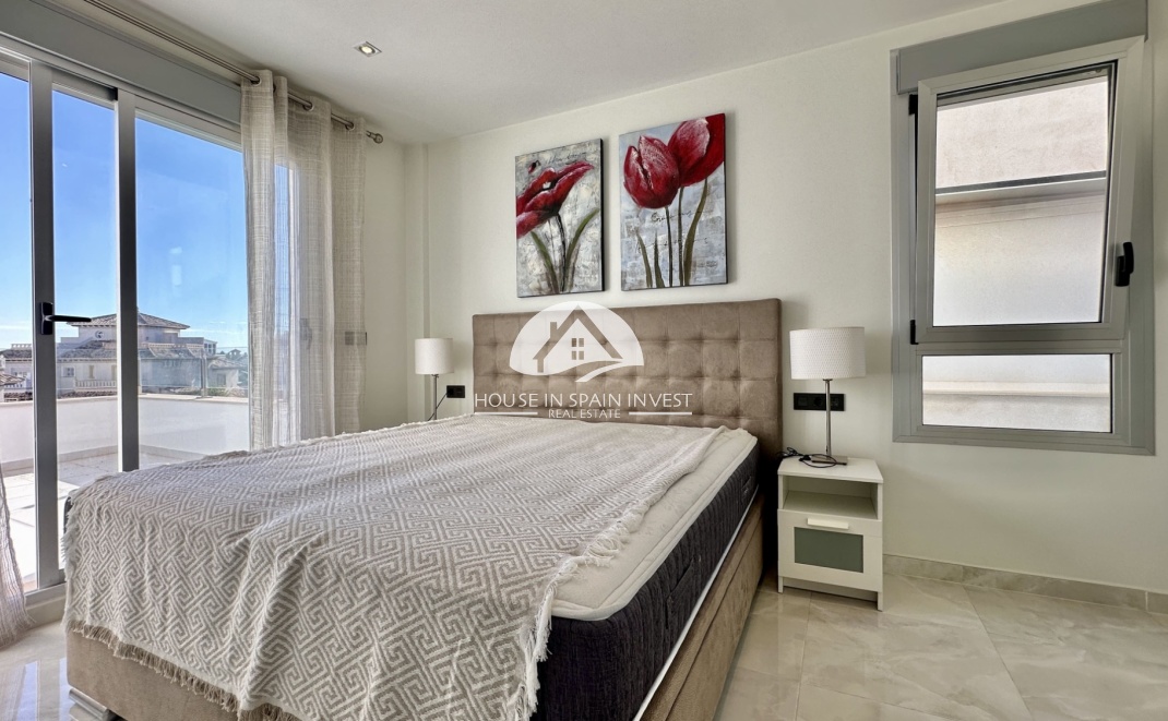 Resale - Villa - Orihuela Costa - Lomas De Cabo Roig