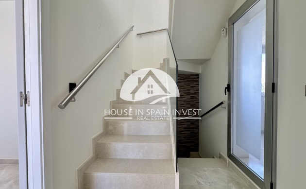 Resale - Villa - Orihuela Costa - Lomas De Cabo Roig