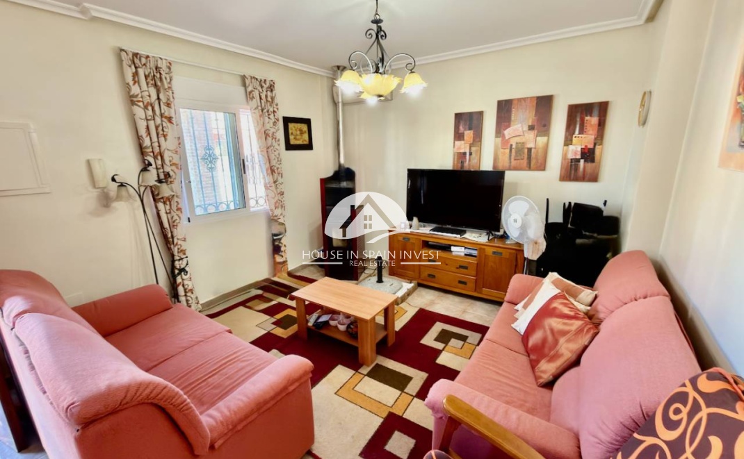 Resale - Villa - Guardamar del Segura - Guardamar - El Raso