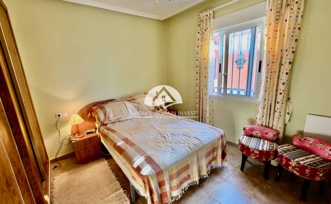 Resale - Villa - Guardamar del Segura - Guardamar - El Raso