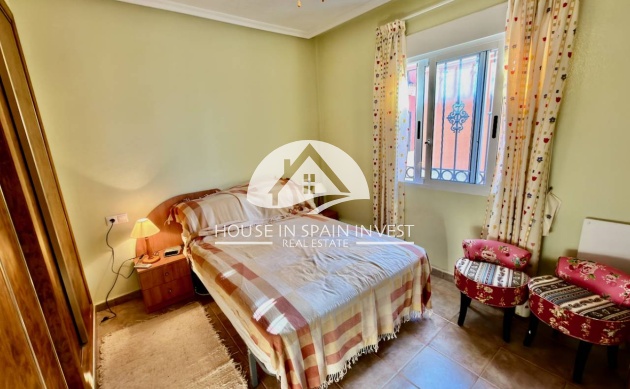 Resale - Villa - Guardamar del Segura - Guardamar - El Raso