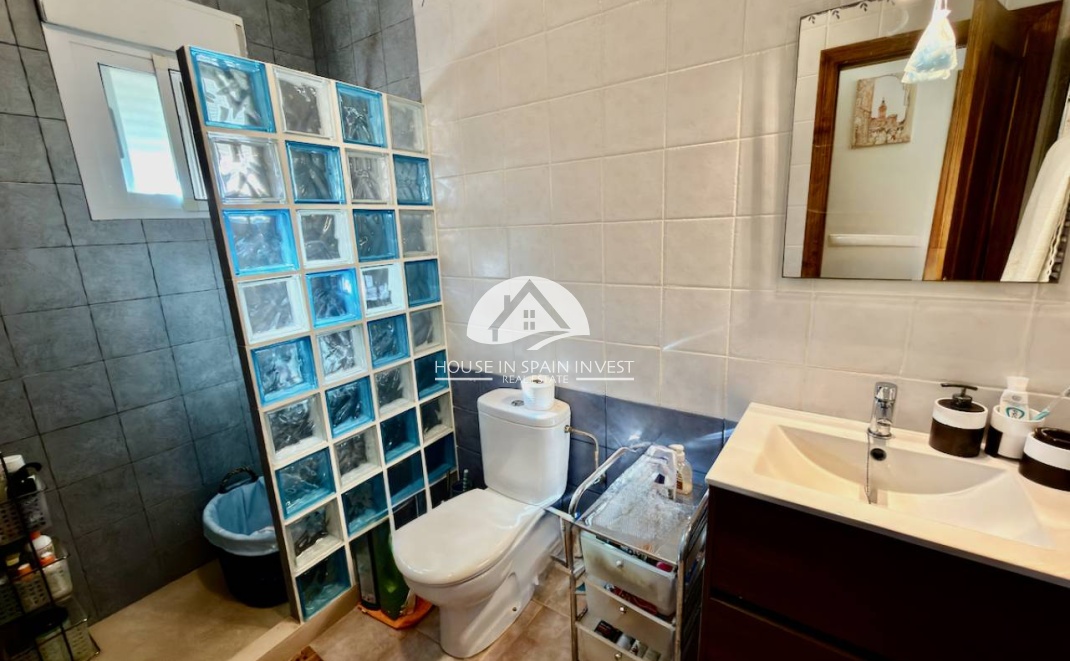 Resale - Villa - Guardamar del Segura - Guardamar - El Raso