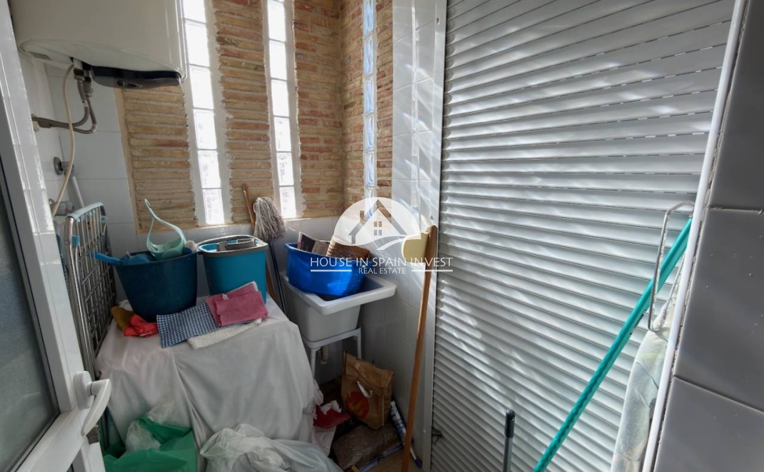 Resale - Villa - Guardamar del Segura - Guardamar - El Raso