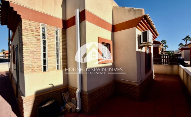 Resale - Villa - Guardamar del Segura - Guardamar - El Raso