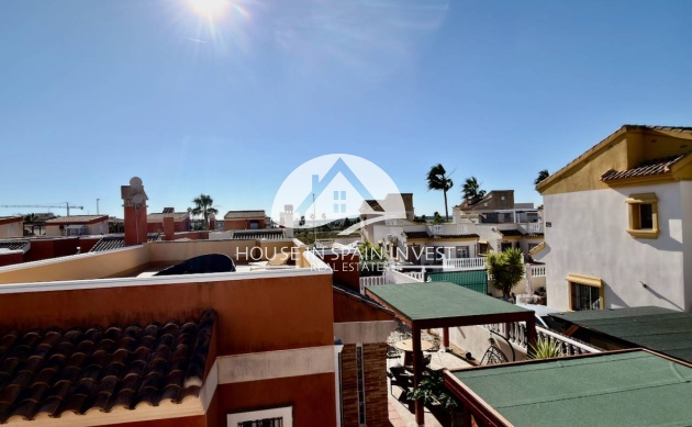 Resale - Villa - Guardamar del Segura - Guardamar - El Raso