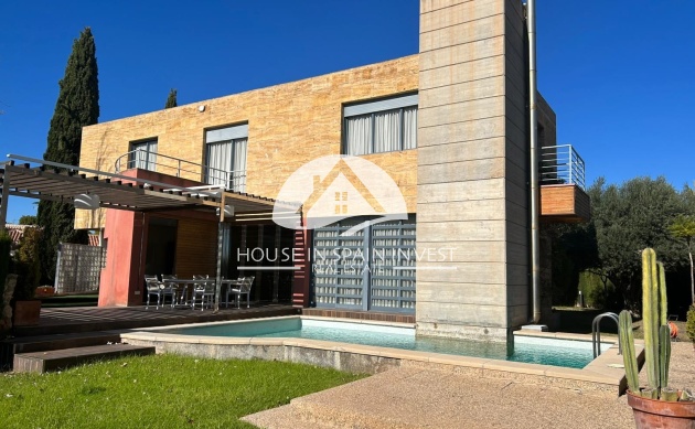 Resale - Villa - Orihuela Costa - Dehesa de campoamor