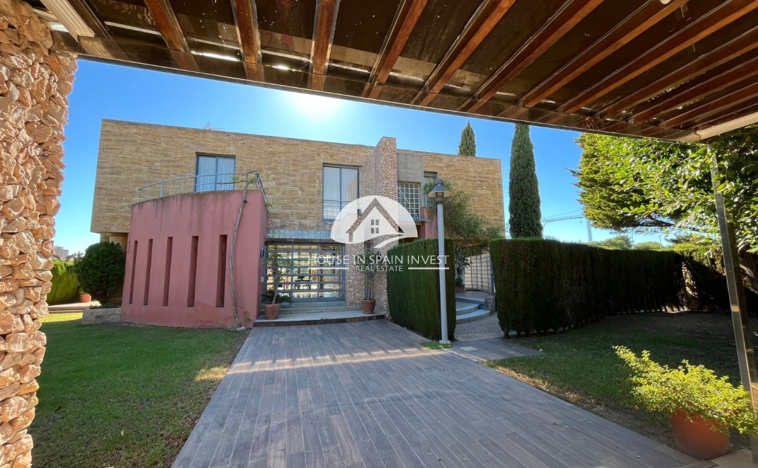 Resale - Villa - Orihuela Costa - Dehesa de campoamor