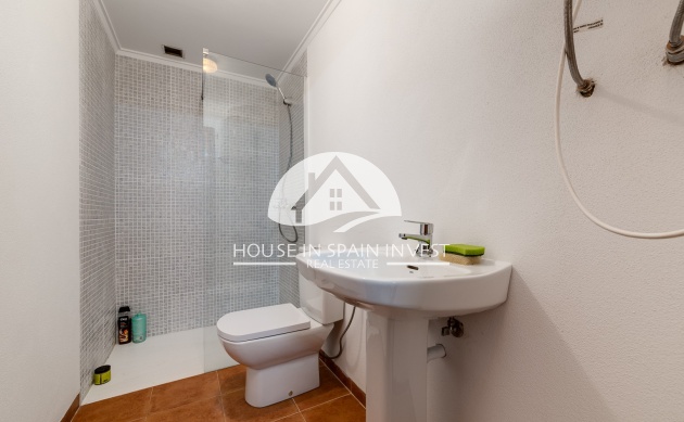 Resale - Villa - Torrevieja - La Mata