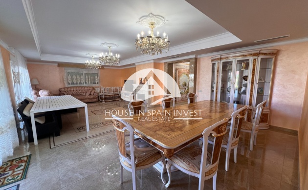Resale - Villa - Orihuela Costa