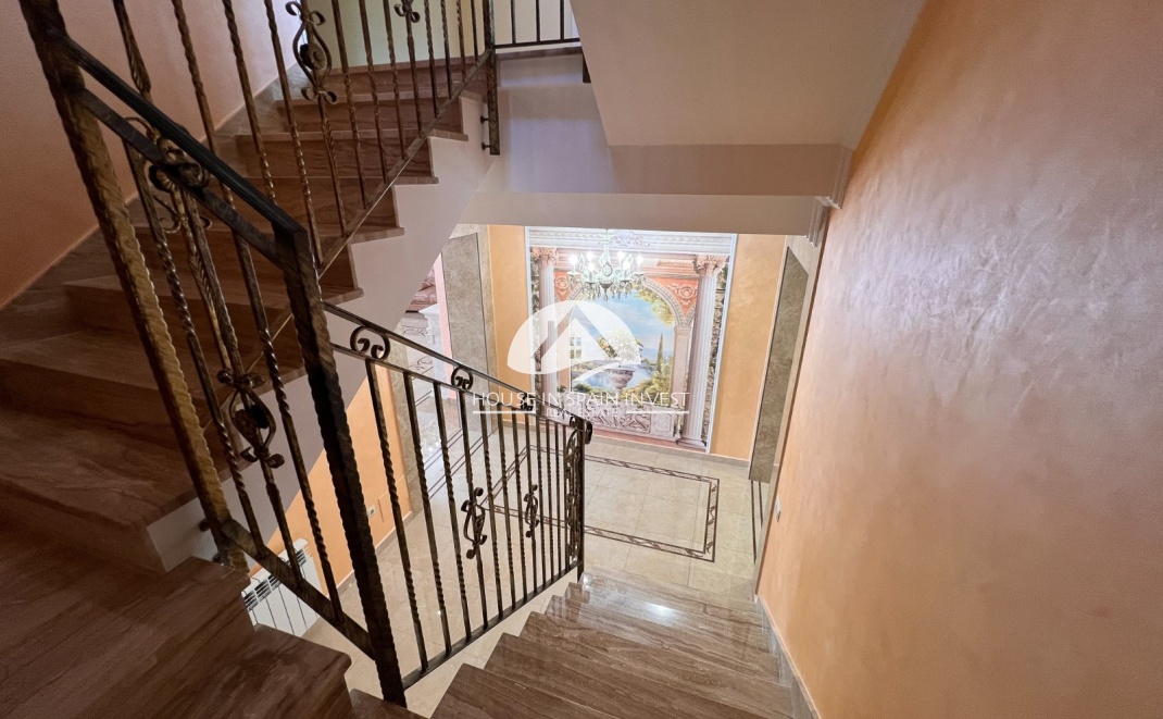 Resale - Villa - Orihuela Costa