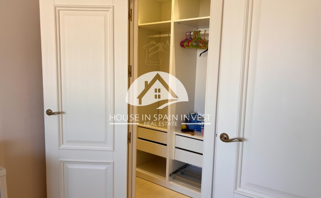 Resale - Villa - Orihuela Costa