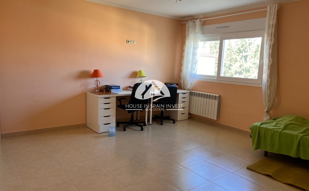 Resale - Villa - Orihuela Costa