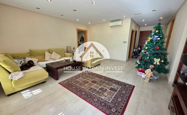 Resale - Villa - Torrevieja - Cabo Cervera