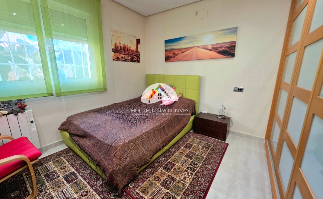 Resale - Villa - Torrevieja - Cabo Cervera