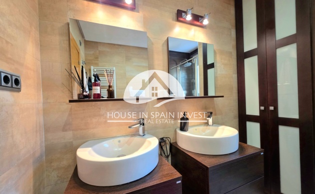 Resale - Villa - Torrevieja - Cabo Cervera