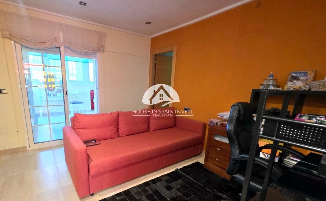 Resale - Villa - Torrevieja - Cabo Cervera