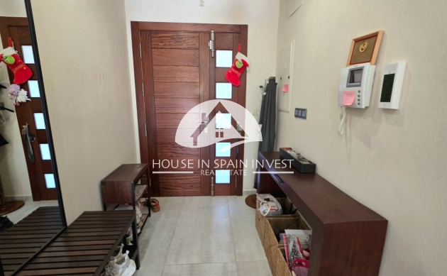 Resale - Villa - Torrevieja - Cabo Cervera