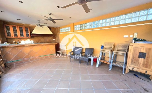 Resale - Villa - Torrevieja - Cabo Cervera