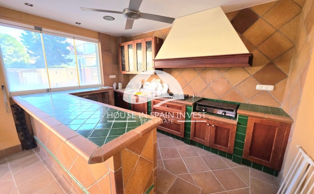 Resale - Villa - Torrevieja - Cabo Cervera