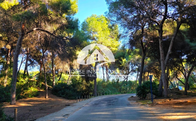 Resale - Villa - Torrevieja - Cabo Cervera