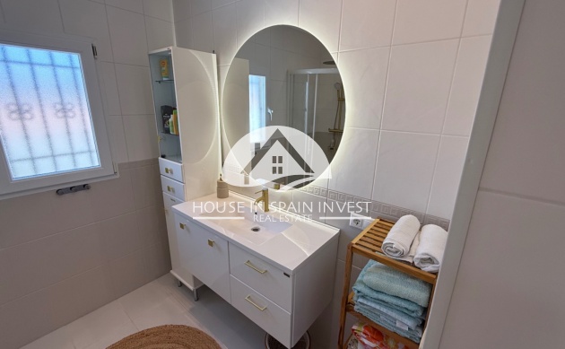 Resale - Villa - Torrevieja - Costa Blanca